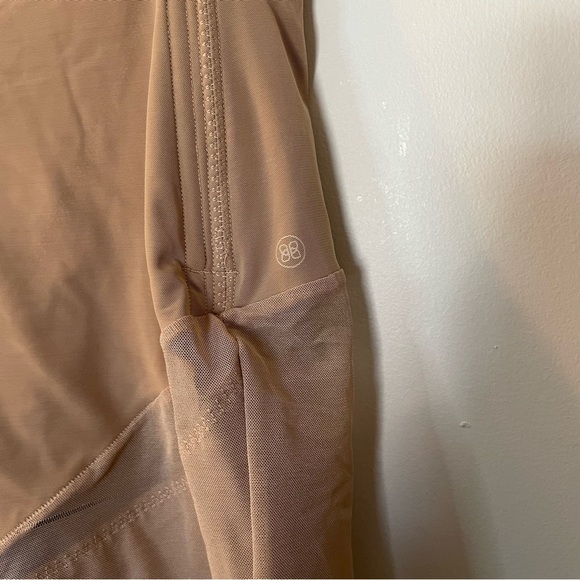 Honeylove High-Waisted Shapewear Shorts 3X - Picture 3 of 4